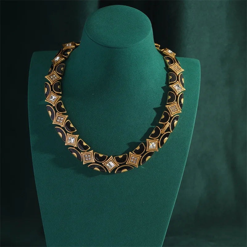 Veyra | Snake-Bone Gold Choker