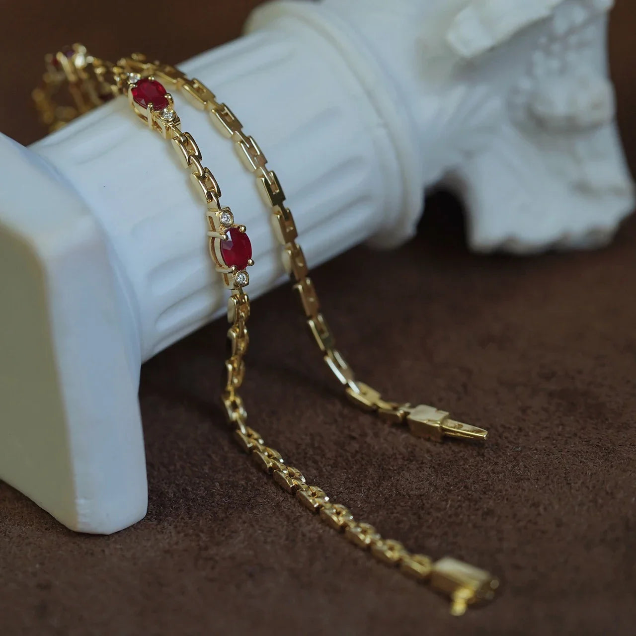 Rubissence | 18K Gold-Plated | Ruby Glow