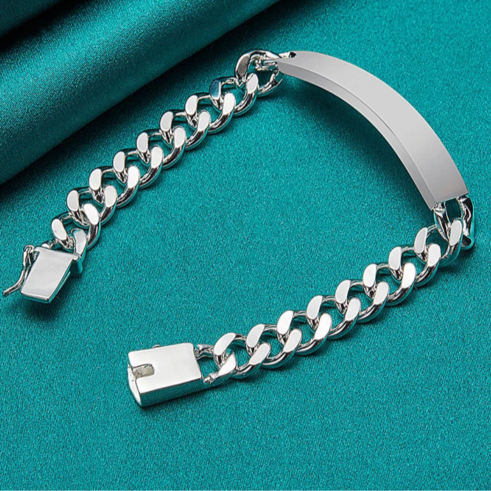 Argénteo | Bold Links of Legacy