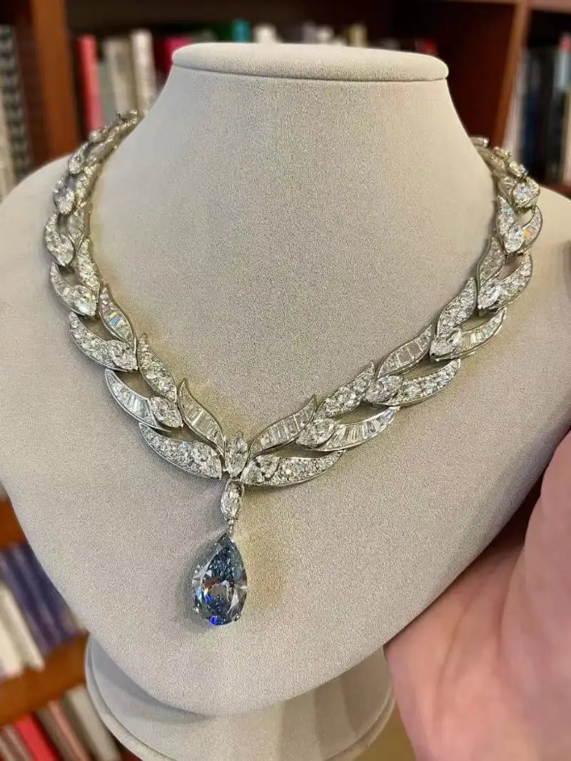 Bellurea Custom Pendant