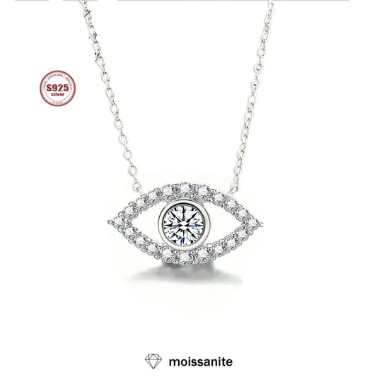 Auréveil | The Moissanite Eye Necklace