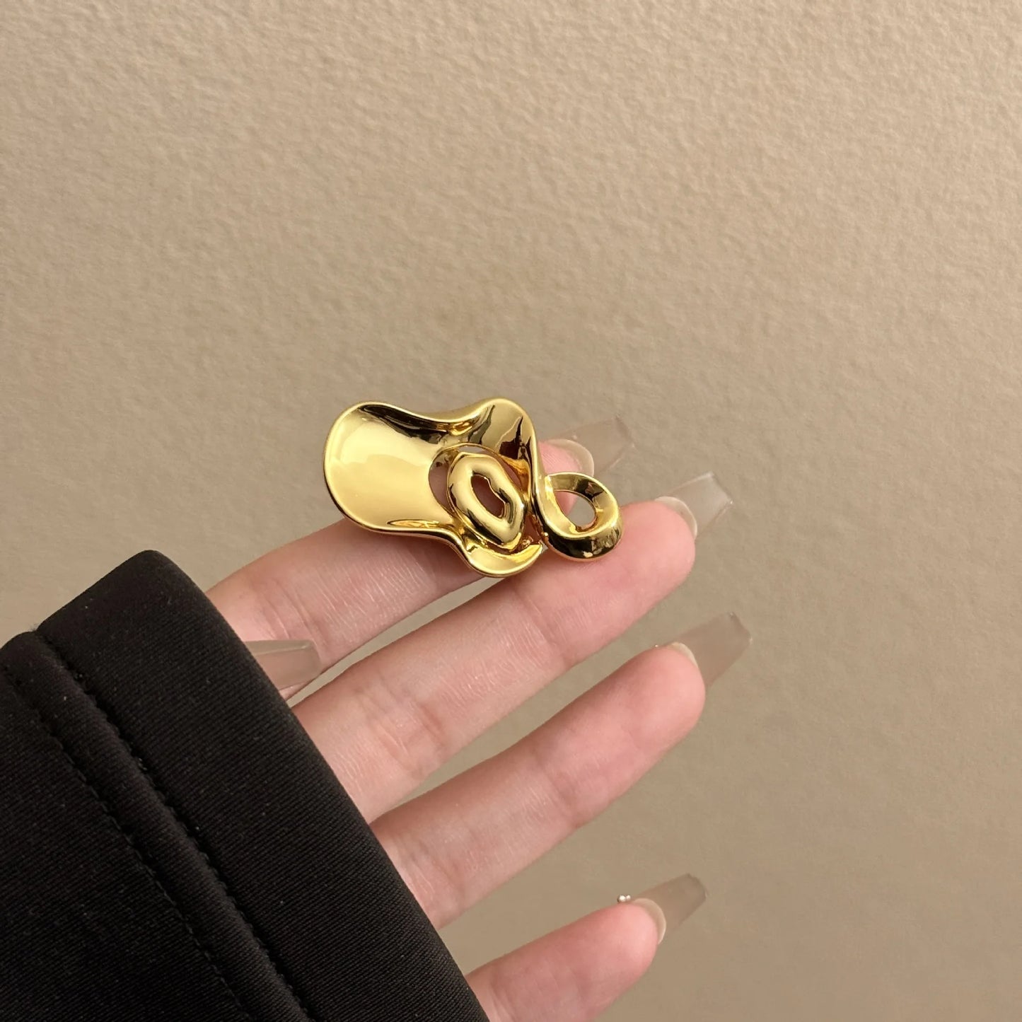 Élantra | Fluid Twist Glow