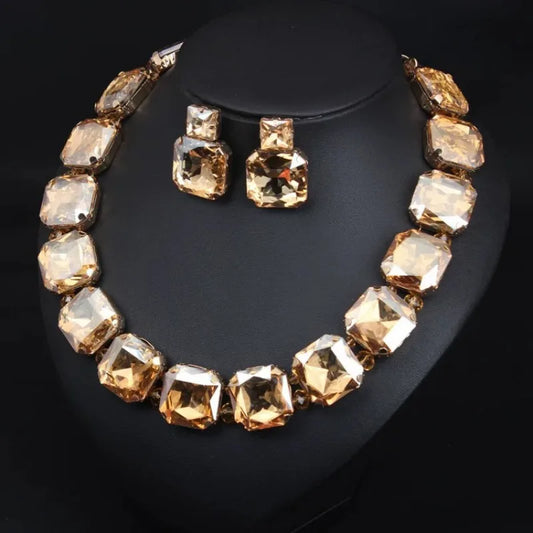 أوريسترا | بريق الأحجار الجريئة