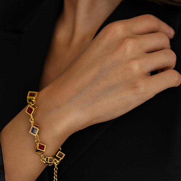 Chromatica Sparkle | 18K Gold | Zircon Colors