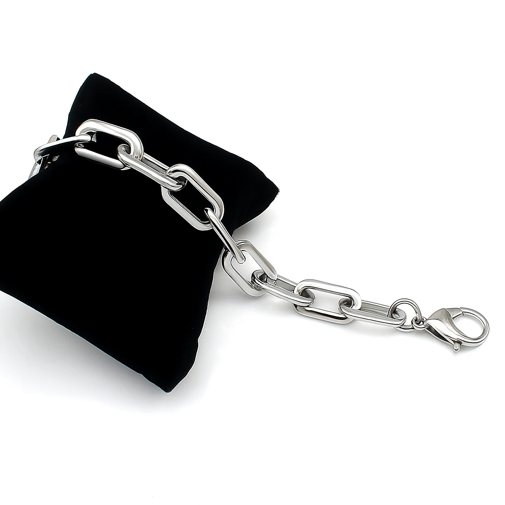 Ferroband — Sculpted Steel Form