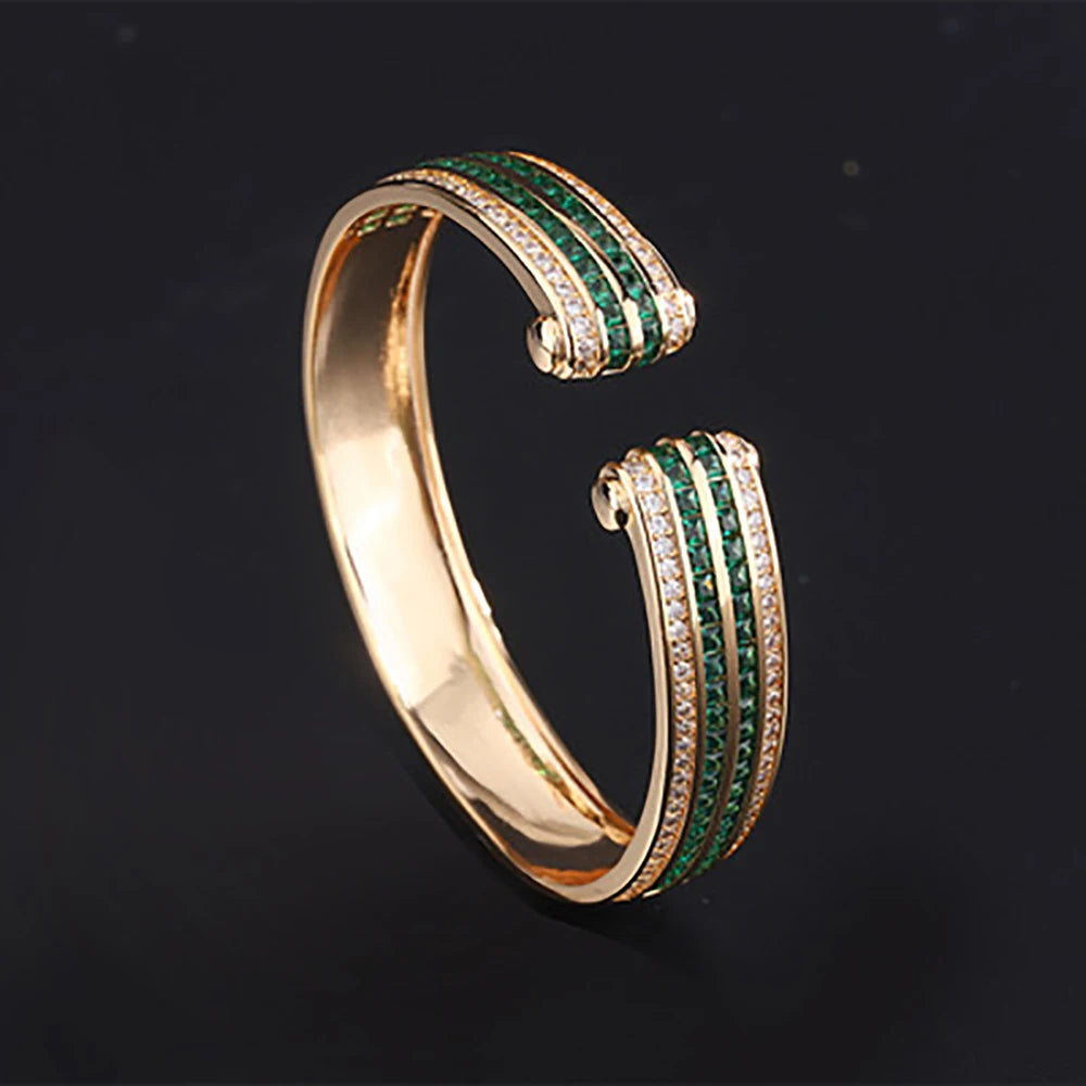 Trivelle Royale | Gold-Tone | Regal Gem Cuff