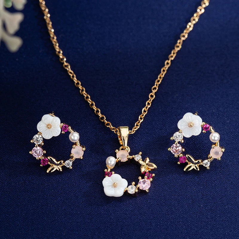 Florivine | Blossoms in Radiant Circles