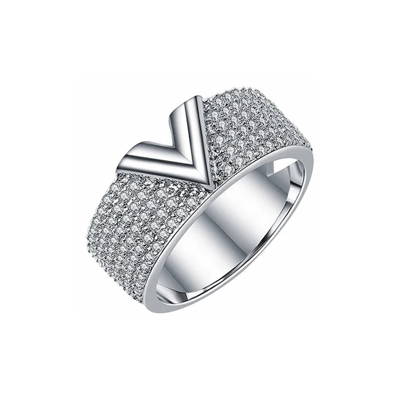 VERISSIMA Ring | Gold & Silver Jewelry | V Zircon Design