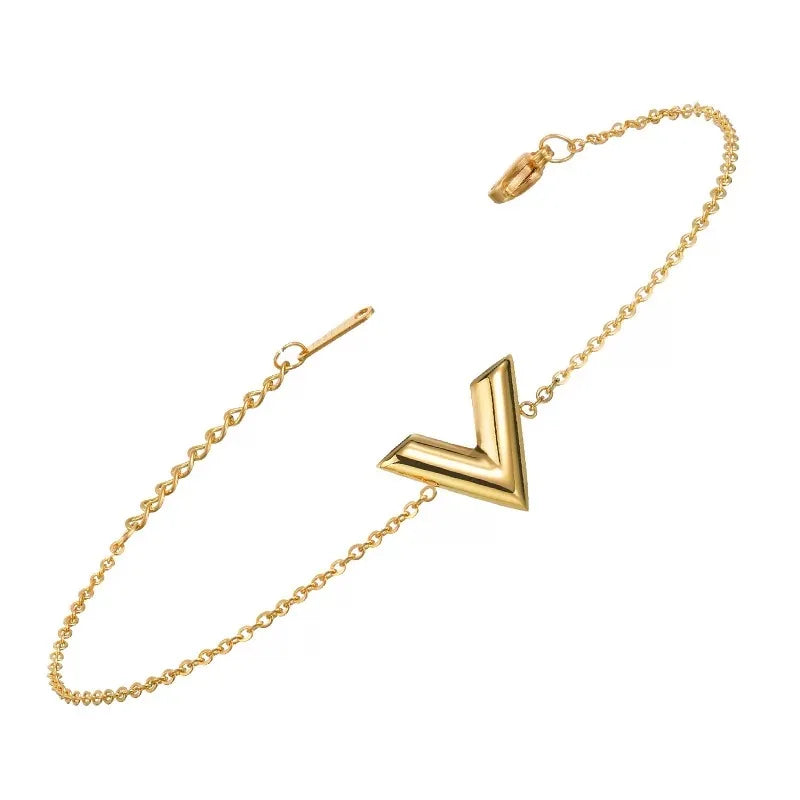 Valencia | Modern V Geometry Set