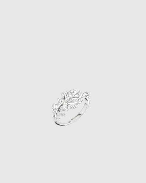 Top-down view of the L’Éthérée ring showing its open circular design that wraps the finger, featuring 84 pavé-set VVS1 diamonds on white gold plated silver.
