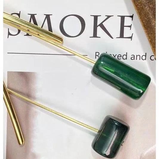 Aurivane — Modern with Gem Glow