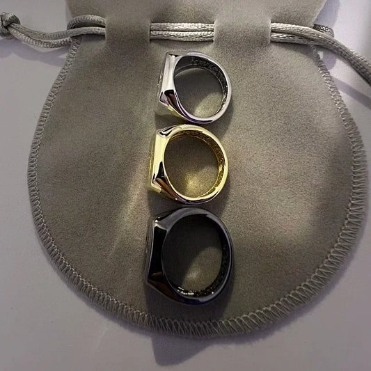 Saturna | 925 Silver | Square Zircon Unisex