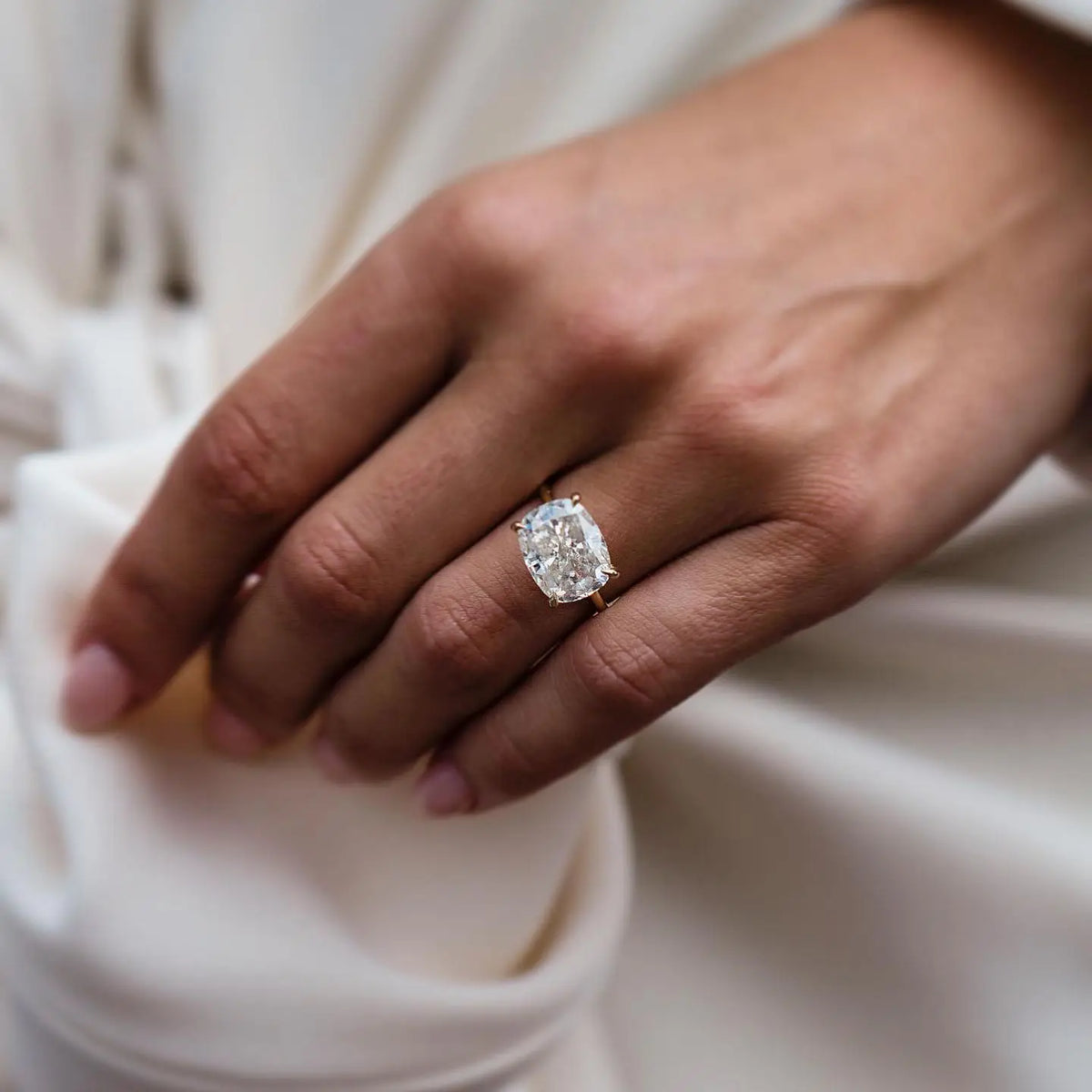 Regalyn — Golden Devotion