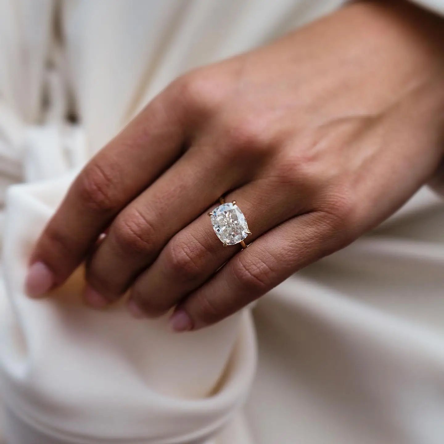 Regalyn — Golden Devotion