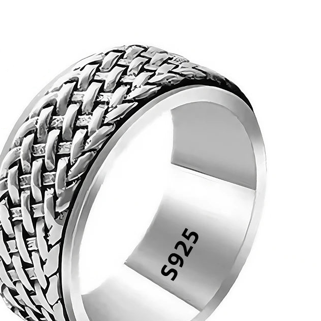 Silver ring with braided design and '925' stamp on a white background