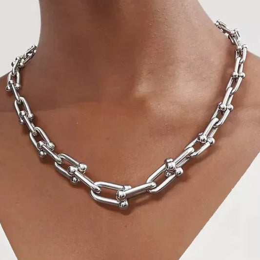 Équinalis | Horseshoe Buckle