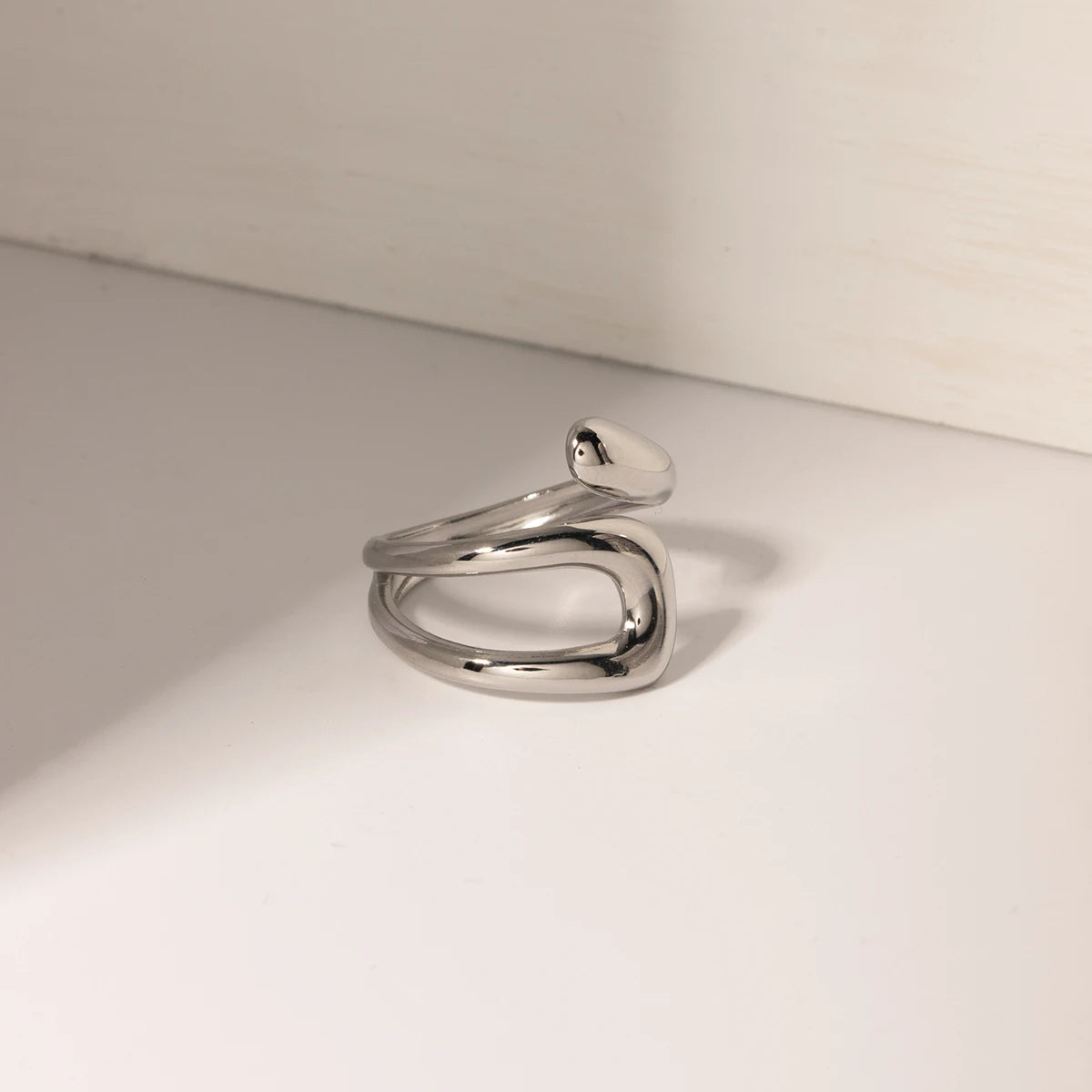 Aurevia | Sculpted Flow Rings