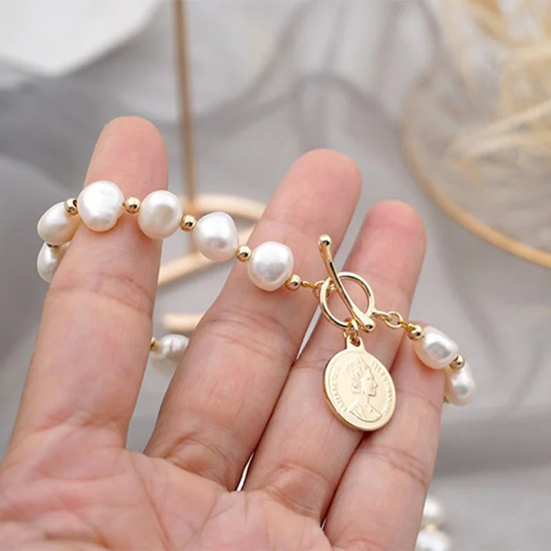 Baroque | Freshwater Pearl | Gold-Plated Charm