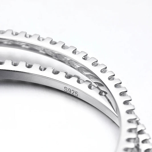 Auréline | Moissanite Hoop Brilliance