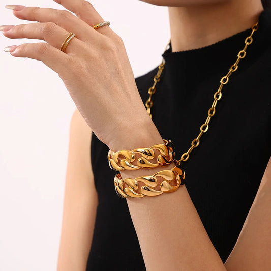 Elvara Drop | 18K Gold-Plated | Water-Inspired
