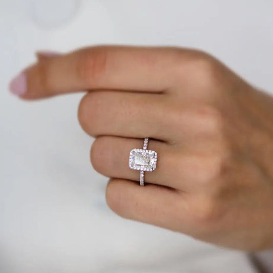 Regalyn — Golden Devotion