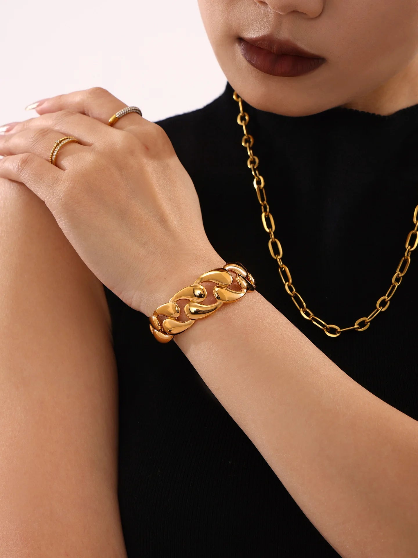 Elvara Drop | 18K Gold-Plated | Water-Inspired