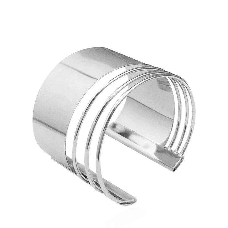 Aurévia | Gold-Tone | Sculpted Cuff