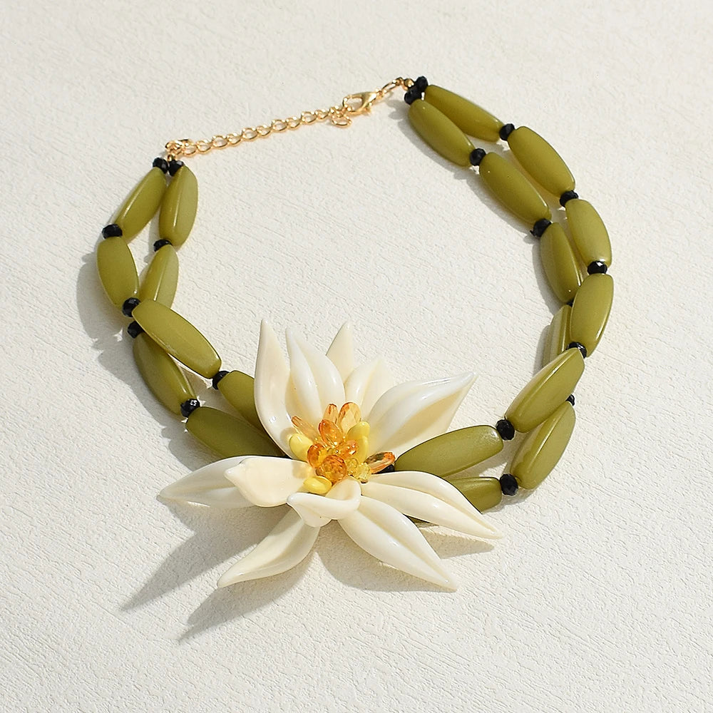 Lotéra | Bloom of Golden Radiance