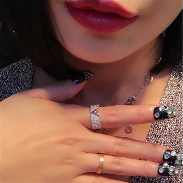 VIRENA Ring | Silver Jewelry | White Zircon