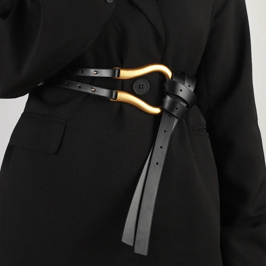 Veyrona | Sculpted Wave Buckle Elegance