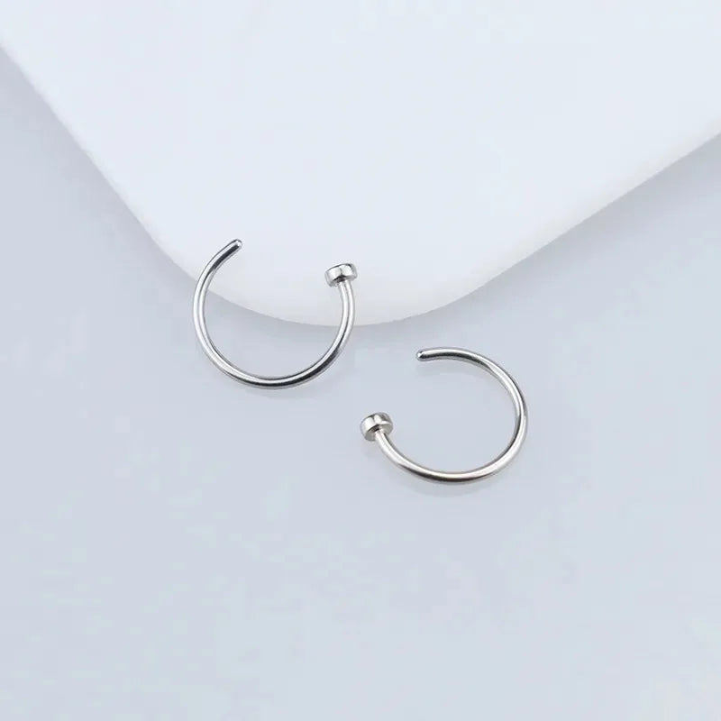 Auralis | Sleek Unpierced Style
