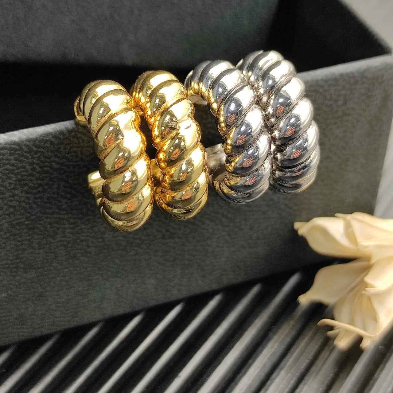 Spiralis | 925 Silver Spiral Studs Unisex