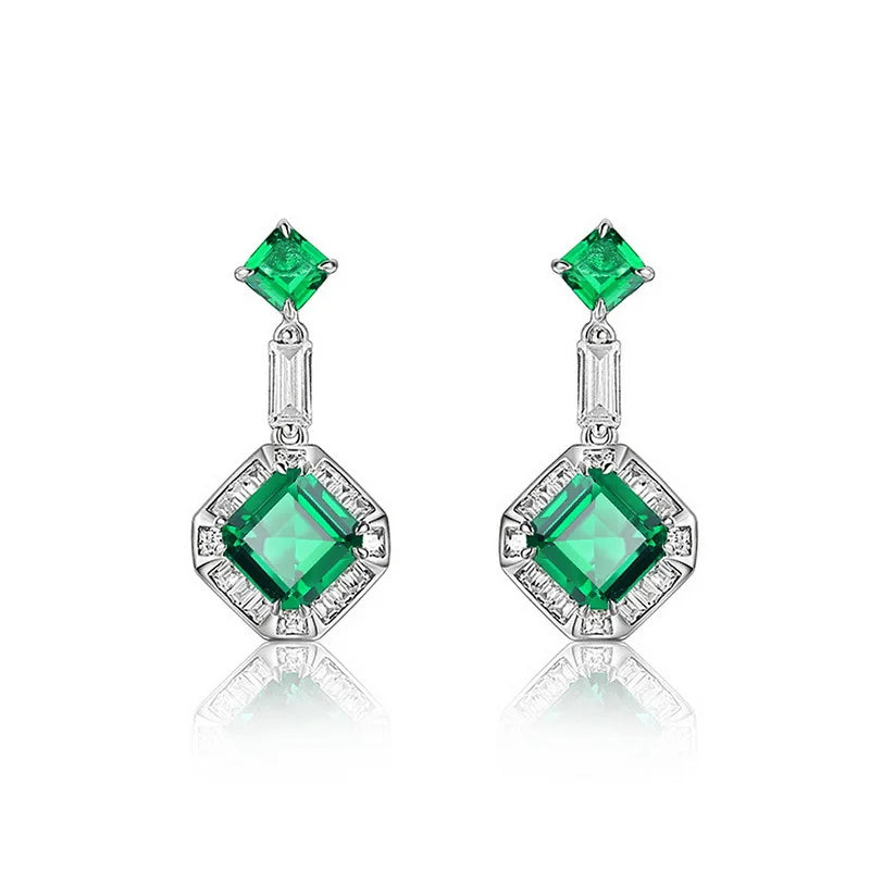 Émeraudia | Regal Green in Motion