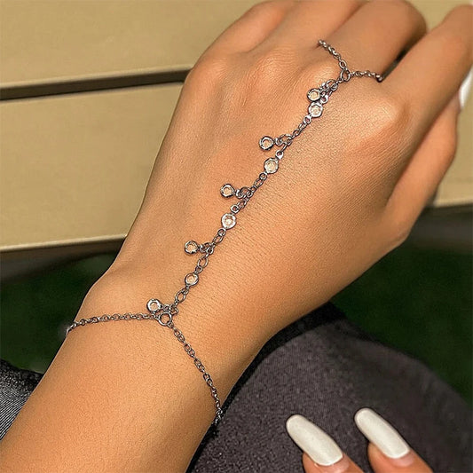 Élysara — Whisper of Crystal Chains