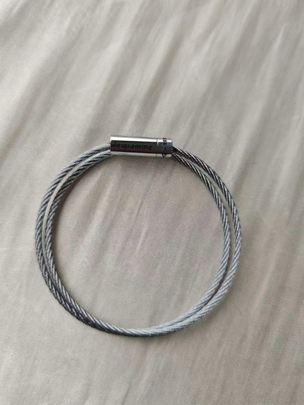 Bisligné | Silver Double-Layer with Screw Clasp