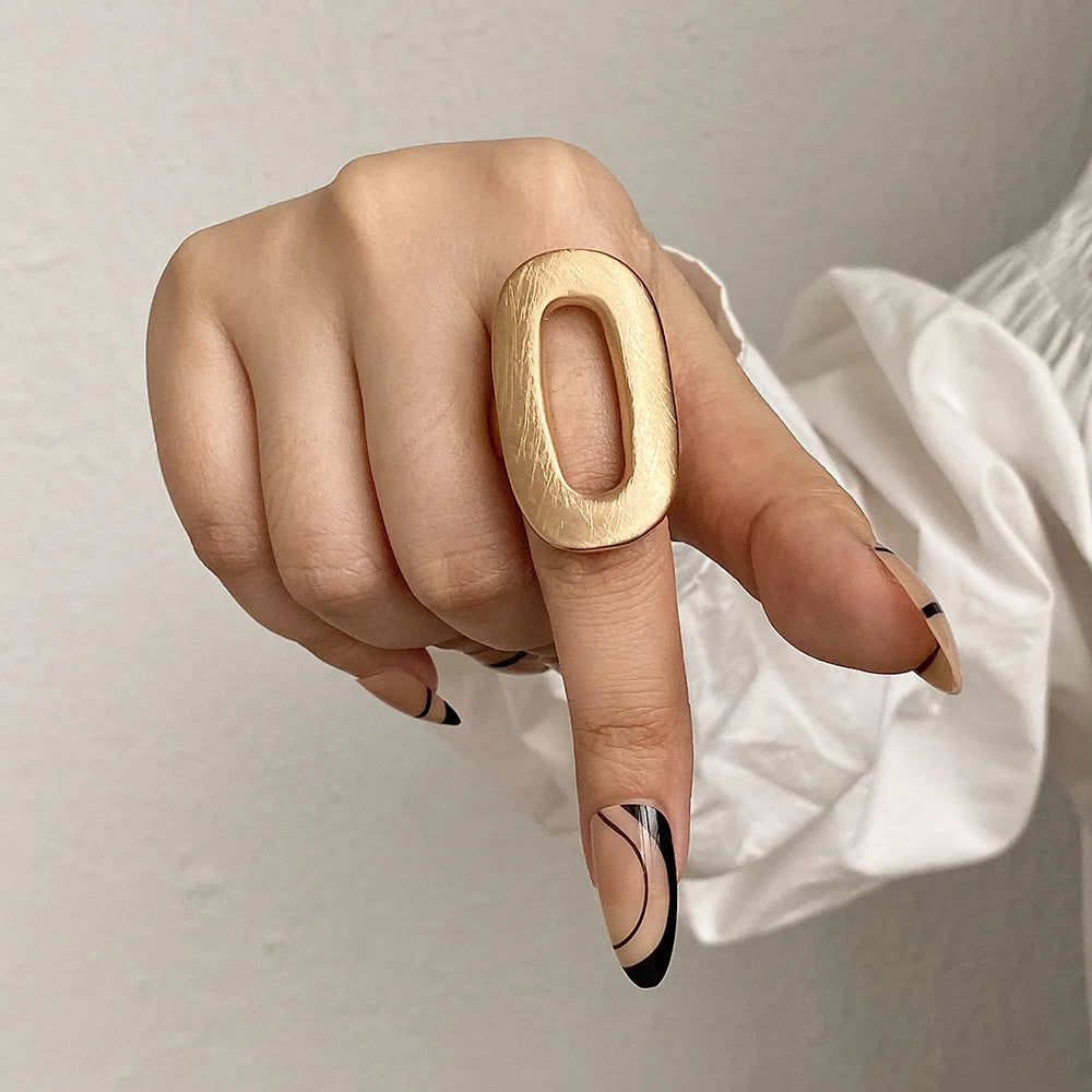 Scultura | Matte Gold | Bold Geometry