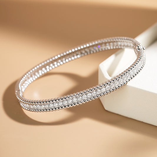 Luméra — Silver Radiance