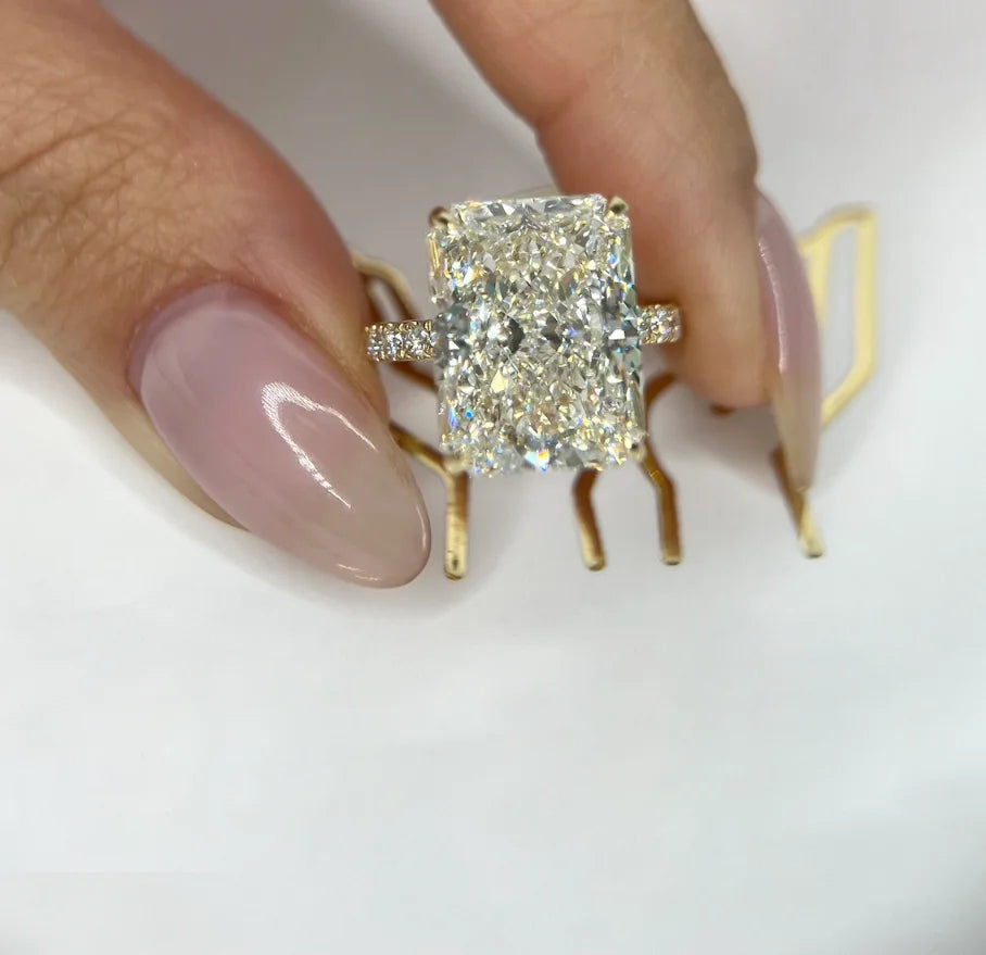 Solarél — Radiant Promise