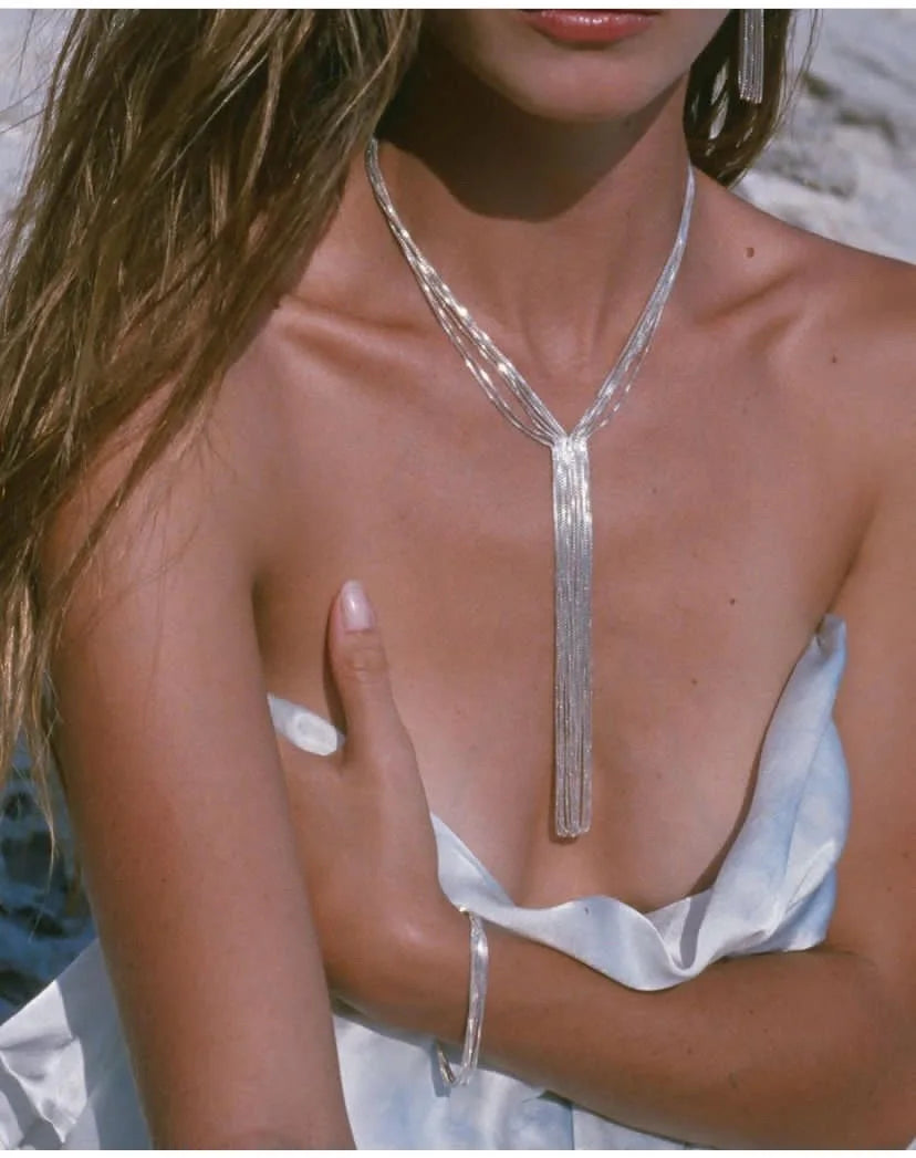 Elencia Set | Fluid Tassel Glow