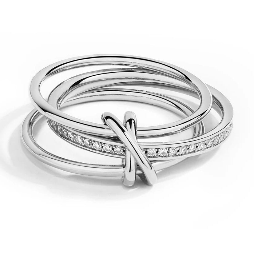 Triéne — Moissanite Balance Ring