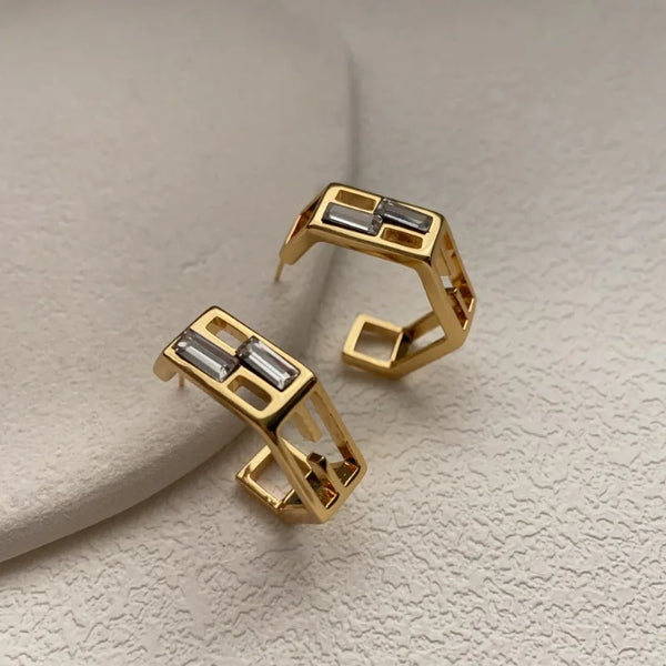 Geovéra — Radiant Geometry