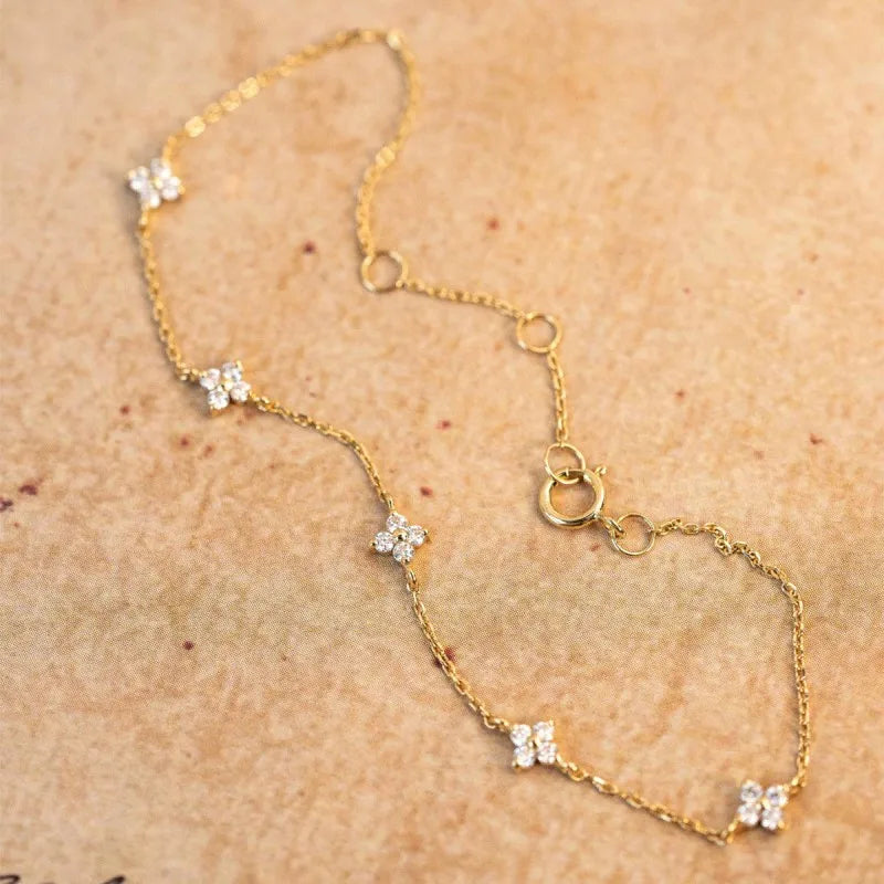 Éclafleur | 18K Gold-Plated Silver | Floral Charm Motif