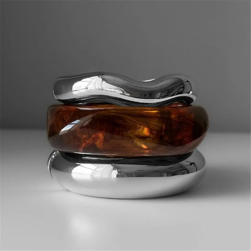 Aurévo | Sculptural Resin | Bold Geometry