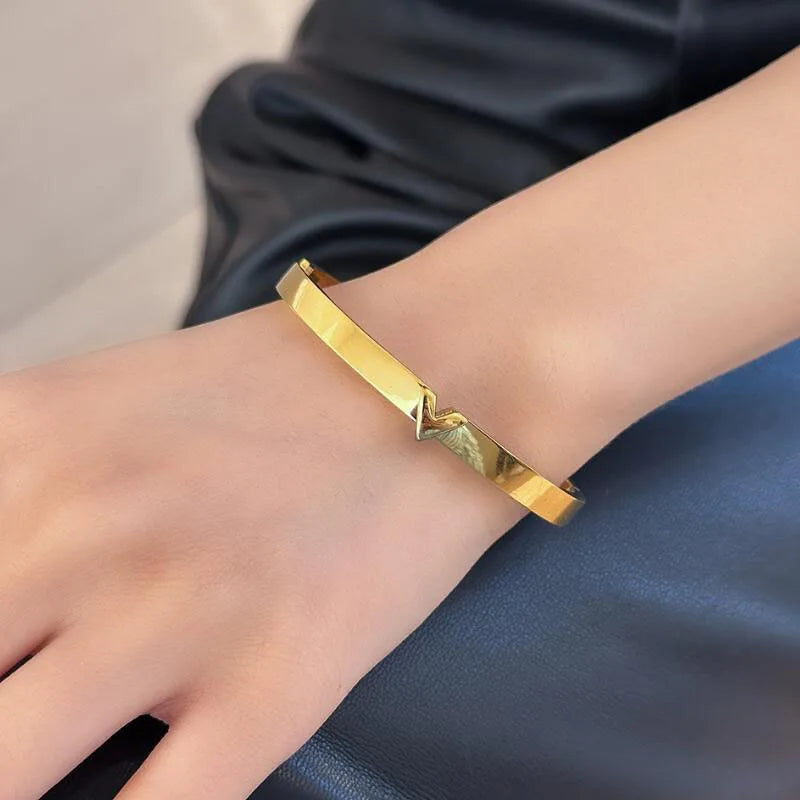 VELORA Bangle | Gold Jewelry | Letter V Stainless Steel Design