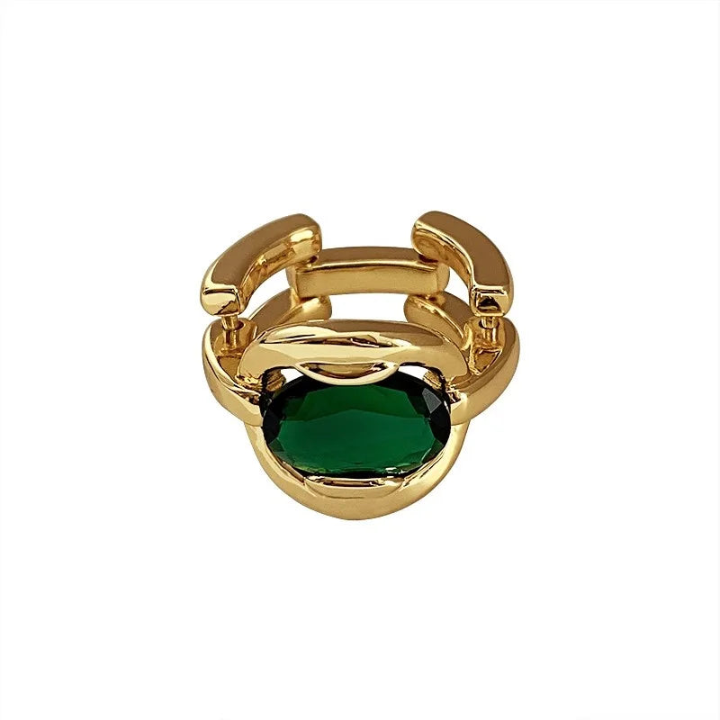 Émeraudelle | Bold Green Majesty