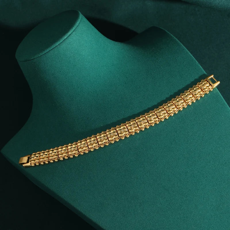 Aurélien | 18K Gold Jewelry | Vintage Stone Inlay