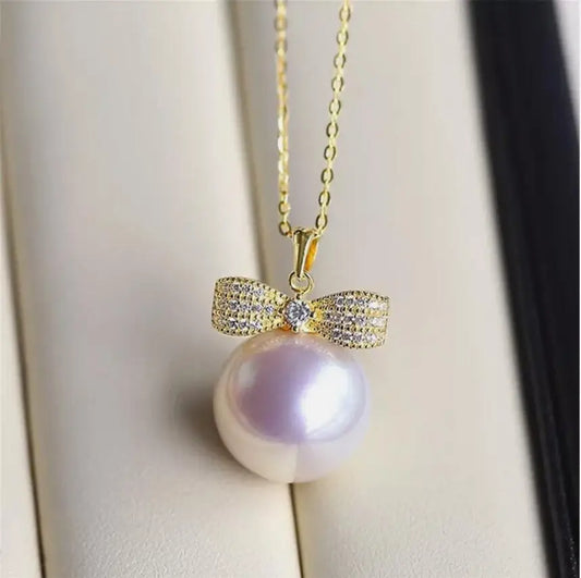 Veloura | Bow-Tied Pearl Pendant