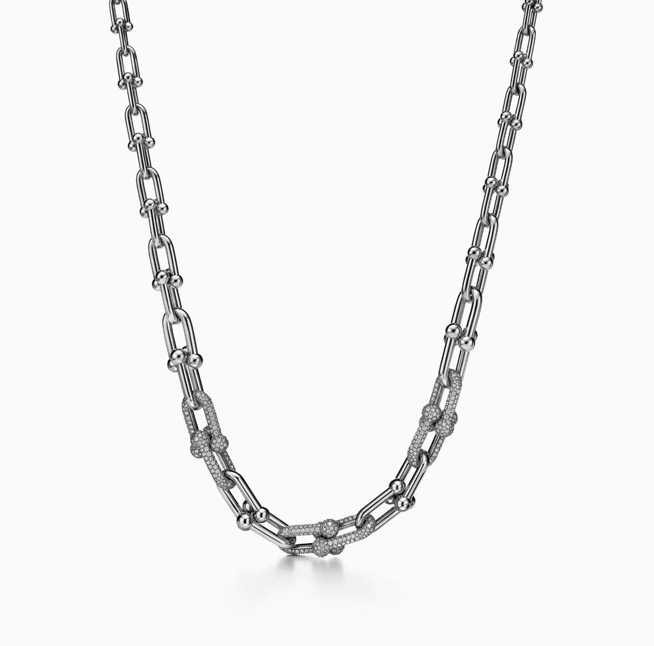 Lévamor Necklace | Graduated Horsebit Link in Gold & Pavé Zircon