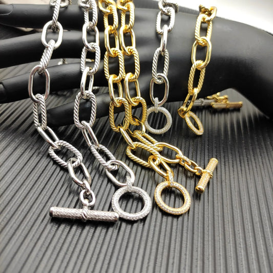 Claspéra | 925 Silver | 18K Gold-Plated Rotating Clasp