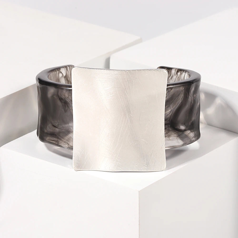 Arcflare | Matte Gold | Sculptural Resin